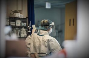 Ηπατίτιδα στα παιδιά: Ύποπτο κρούσμα σε 16χρονη στη Λάρισα