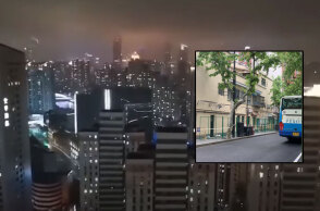 Κατσαρόλες στα μπαλκόνια χτυπούν οι κάτοικοι στη Σαγκάη - Οι πράσινοι φράχτες για την καραντίνα (ένθετη)