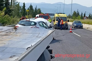 Τροχαίο δυστύχημα στη ΛΕΑ: Εικόνα από το σημείο - Τα οχήματα που ενεπλάκησαν