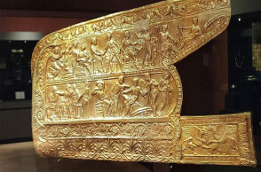 Χρυσή φαρέτρα από τον θησαυρό των Σκυθών στο μουσείο της Μελιτόπολης στην Κριμαία