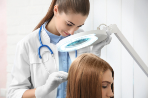 Πώς σχετίζεται η τριχόπτωση με την παχυσαρκία;