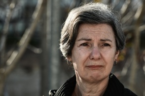 Η μητέρα του Ζακ Κωστόπουλου, Ελένη