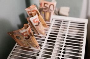 Αναδρομική επιστροφή έως 600 ευρώ στα νέα μέτρα για το ρεύμα