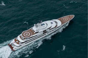 Η πολυτελής θαλαμηγός Schehezerade (πηγή: New York Times / Tom van Oossanen)