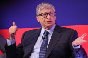 B. Gates: Η αύξηση των επιτοκίων θα φέρει πρόσθετη οικονομική επιβάρυνση