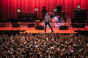 Στιγμιότυπο από τη συναυλία του Iggy Pop στο Release Athens