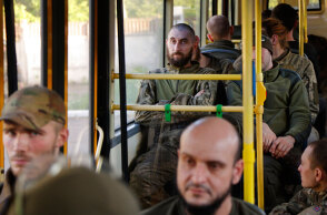 Ρωσία: 694 Ουκρανοί μαχητές από το Αζοφστάλ παραδόθηκαν τις τελευταίες 24 ώρες 