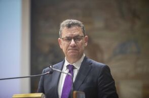 ΘΕΣΣΑΛΟΝΙΚΗ - ΑΝΑΓΟΡΕΥΣΗ ΤΟΥ ΑΛΜΠΕΡΤ ΜΠΟΥΡΛΑ ΣΕ ΕΠΙΤΙΜΟ ΠΡΟΕΔΡΟ ΤΟΥ ΣΥΝΔΕΣΜΟΥ ΦΙΛΙΑΣ ΕΛΛΑΔΑΣ- ΙΣΡΑΗΛ   