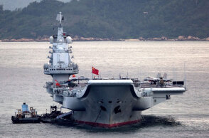 Το κινεζικό αεροπλανοφόρο «Liaoning» σε ναυτικά γυμνάσια κοντά στο Χονγκ Κονγκ