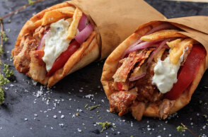 Τα σουβλάκια γίνονται όλο και πιο ακριβά στην Ελλάδα