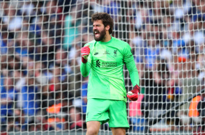 Άλισον Μπέκερ, Λίβερπουλ