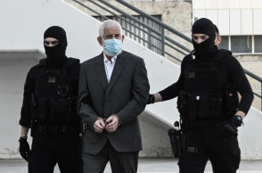 Πέτρος Φιλιππίδης