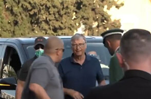 Την Ακρόπολη επισκέφτηκε ο Μπιλ Γκέιτς, ιδρυτής της Microsoft