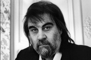 Ο Βαγγέλης Παπαθανασίου κηδεύτηκε στο Παρίσι