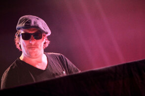 Στιγμιότυπο από τη συναυλία του Parov Stelar στην Πλατεία Νερού