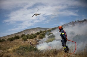 Πυρκαγιά στον Υμηττό, που ξεκίνησε από την 'Ανω Γλυφάδα και κατέληξε στον δήμο Βούλας- Βάρης- Βουλιαγμένης