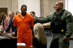 25 φυλάκιση για τον R Kelly