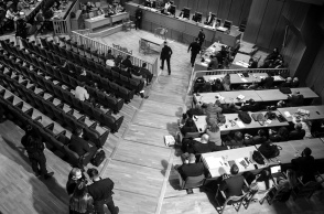 Δίκη Χρυσής Αυγής: Στιγμιότυπο από την αίθουσα του δικαστηρίου