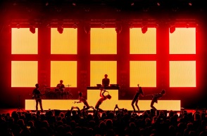 Στιγμιότυπο από συναυλία του Parov Stelar