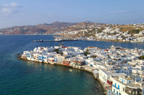 Μητέρα στη Μύκονο ξυλοκοπήθηκε από τον γιο της