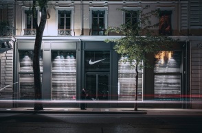 Η Nike φεύγει οριστικά από τη Ρωσία