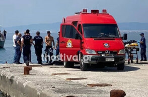 Δύο νεκροί στη Θεσσαλονίκη από την πτώση αυτοκινήτου στη θάλασσα