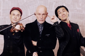 Τζον Μάλκοβιτς στο "The Music Critic"