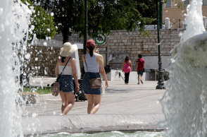 Ζέστη στο κέντρο της Αθήνας