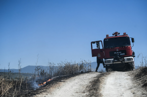 Φωτιά τώρα στον Κάλαμο