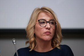 Ρένα Δούρου