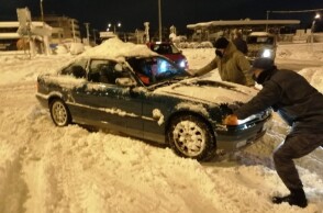 Κακοκαιρία «Ελπίδα»: Απεγκλωβισμός οδηγών από την Αττική Οδό