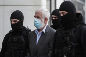 Ο Πέτρος Φιλιππίδης