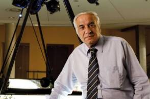 Διονύσης Σιμόπουλος