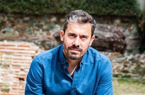 Ο Δρ Θεόδωρος Παπακώστας