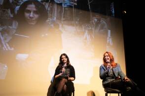 Φωτορεπορτάζ από το Gimme Shelter Film Festival Pop Up Mondays και την προβολή του ντοκιμαντέρ «Α Dog Called Money» της Pj Harvey και του Seamus Murphy.