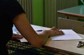 Πανελλήνιες 2021: Στιγμιότυπο από εξεταστικά κέντρα