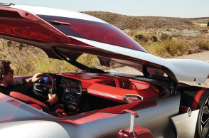 ATHENS VOICE - Αφιέρωμα Αυτοκίνητο: Ηλεκτρισμός, η νέα θρησκεία στην αυτοκίνηση