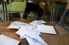 Εξάρχεια - Επεναληπτικές εκλογές 