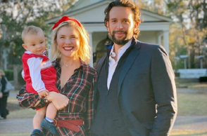 Nick Cordero με την γυναίκα του και το γιο του