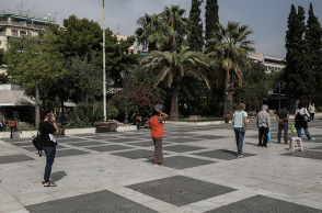 Καλλιθέα - Πλατεία Δαβάκη 