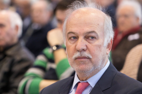 Ο Γιώργος Φλ