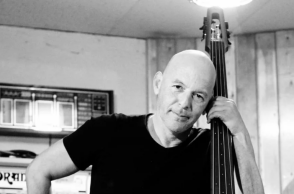 Πέθανε ο Γιάννης Νόνης, ο μπασίστας των Χαΐνηδων