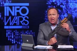 Χρεοκόπησε το ακροδεξιό συνωμοσιολογικό Infowars του Alex Jones στις ΗΠΑ