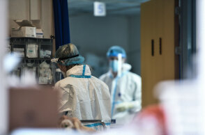 Υγειονομικοί του ΕΣΥ