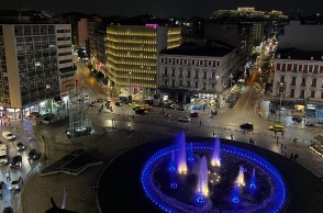 Δήμος Αθηναίων: Τη στήριξή τους στην Ουκρανία διακήρυξαν 28 πρέσβεις και εκπρόσωποι πρεσβειών από όλο τον κόσμο - Εκδήλωση για τη συμπλήρωση ενός έτους πολέμου. 