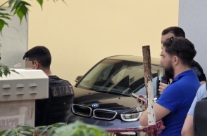 Το όχημα μέσα στο οποίο δολοφονήθηκε ο άνδρας στο Ψυχικό