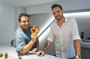 H oμάδα του OBA ATHENS