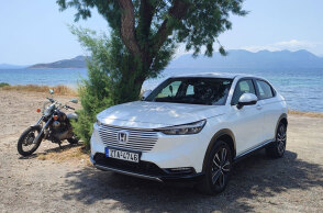 Honda HR-V e:HEV compact SUV