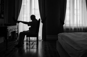 Η ραστώνη του Αυγούστου σε άσπρο και μαύρο χρώμα