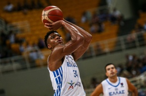 Γιάννης Αντετοκούνμπο